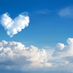 romantic-heart-cloud-abstract-blue-sky-cloud_43379-1410